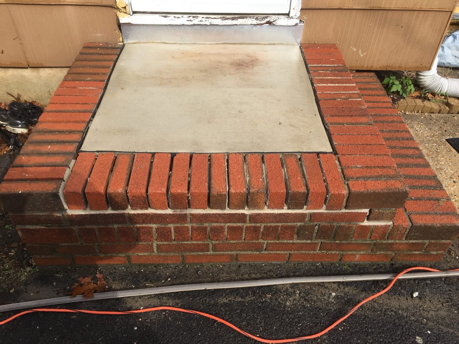Real Eterno Masonry project — Brick Stoop